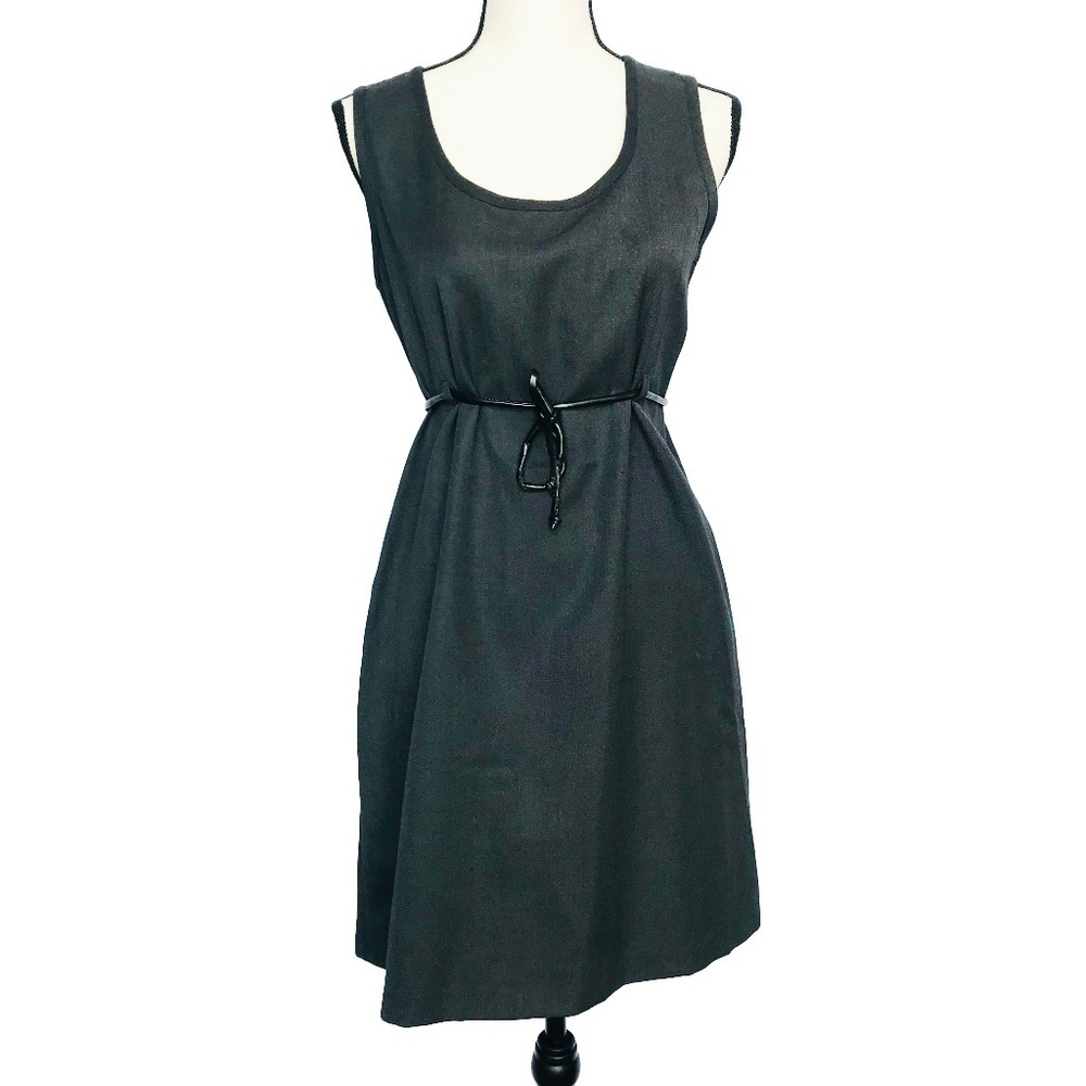 💙 5 for $25 💙 Super Cute Gray Sleeveless Dress